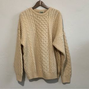 Carriag Donn Irish Pure Wool fisherman knit sweater Size: XL